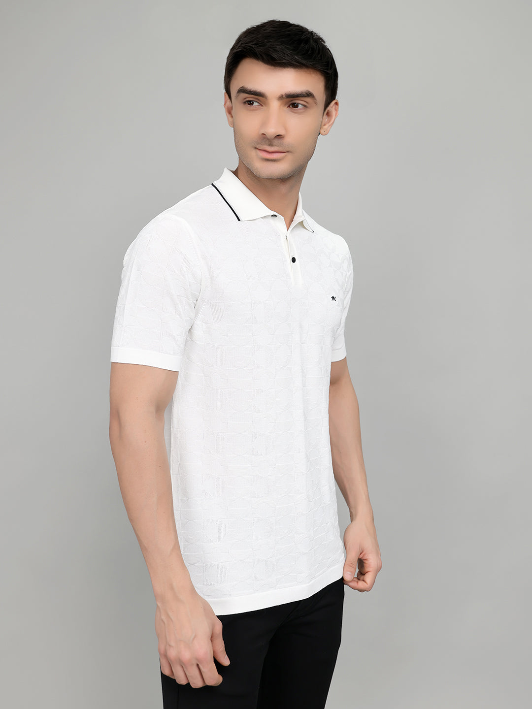 Men White Self Design Collar Half Sleeve T-Shirt