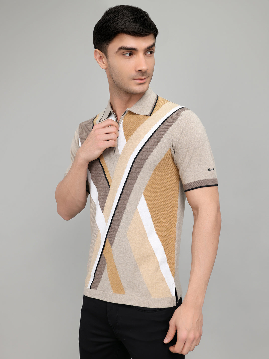 Men Beige Printed Collar Half Sleeve T-Shirt