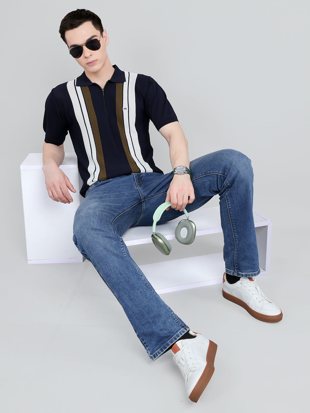 Men Navy Blue Intarsia Collar Half Sleeve T-Shirt