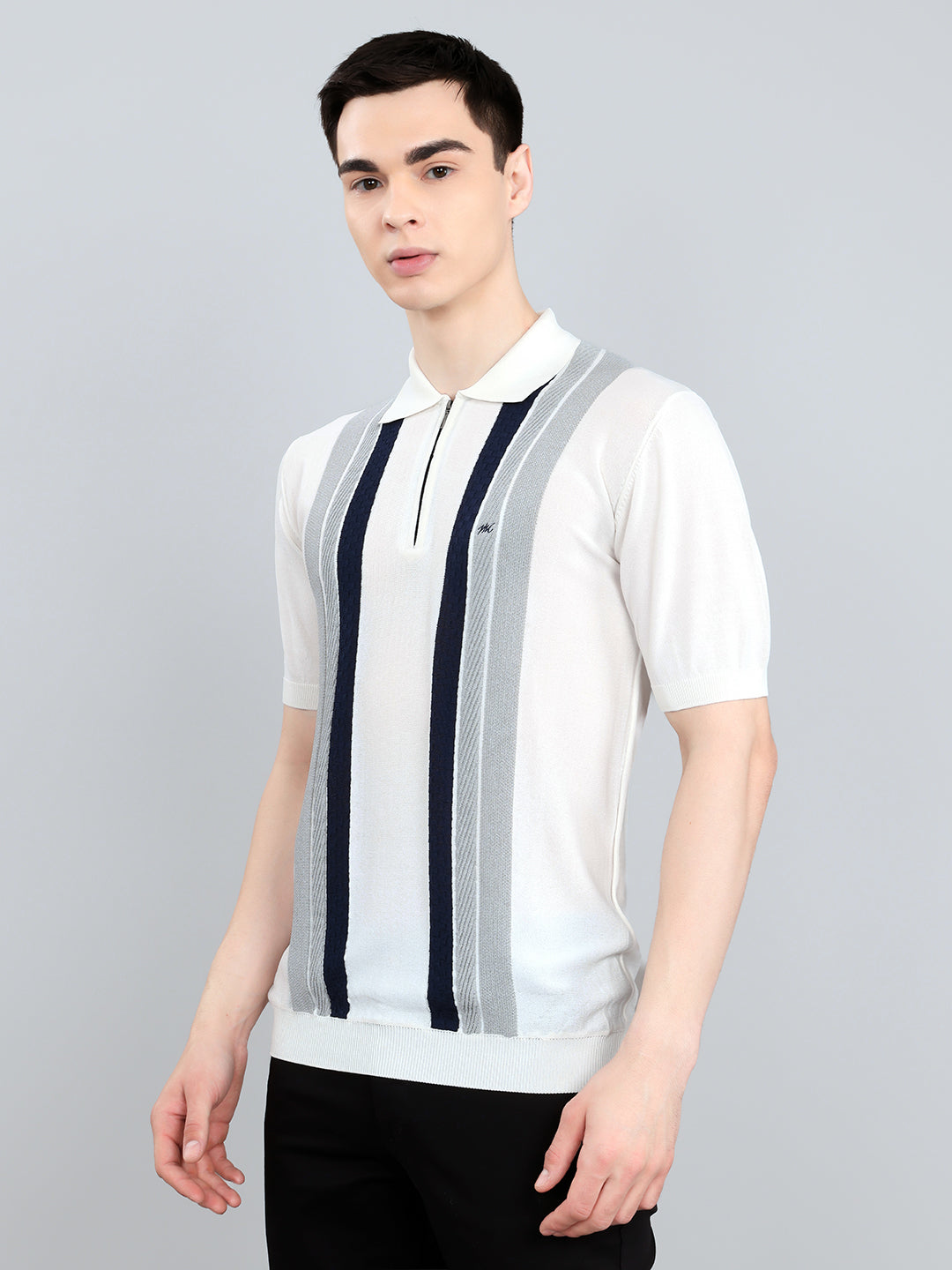 Men White Intarsia Collar Half Sleeve T-Shirt