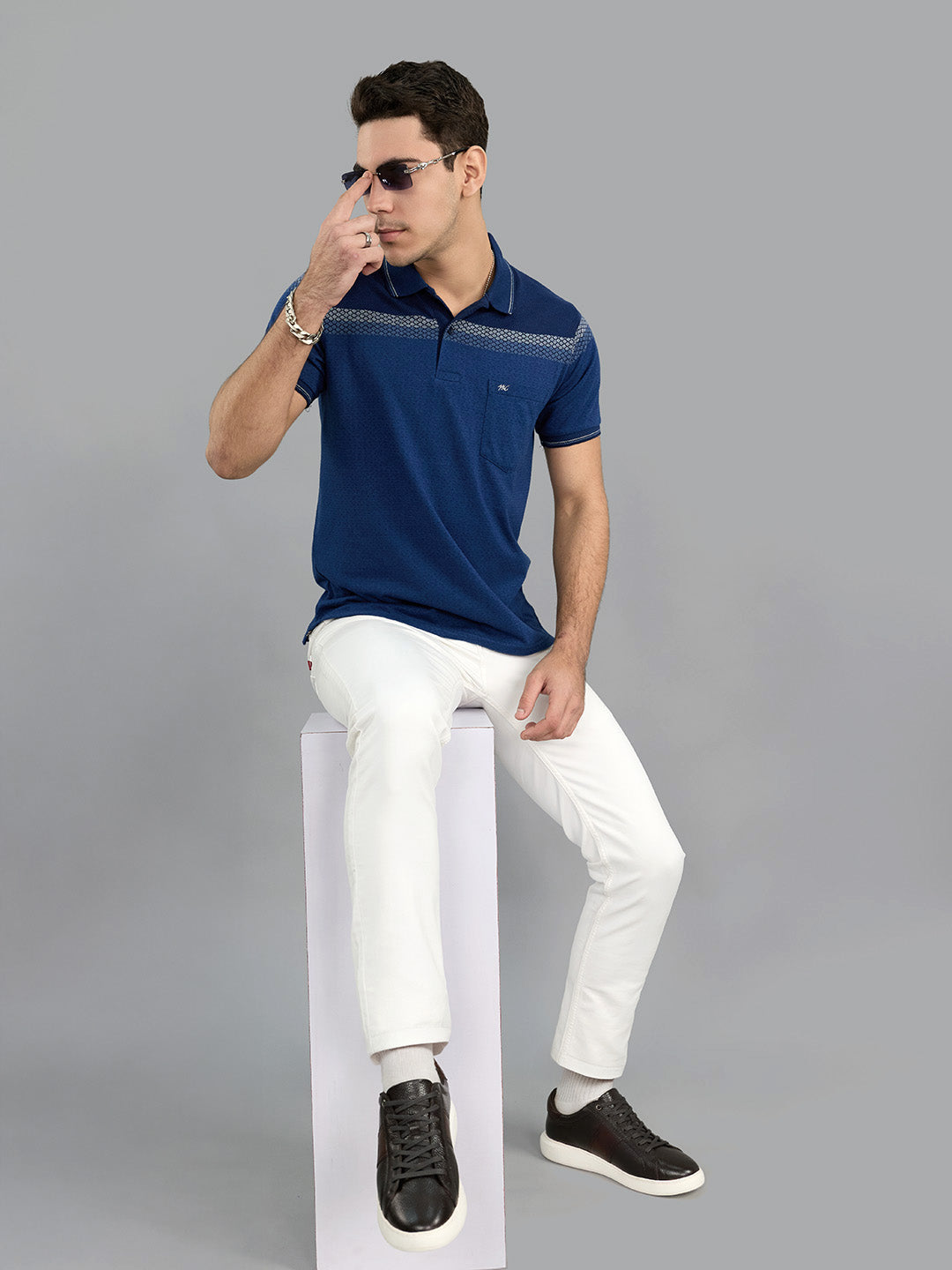 Men Navy Blue Stripe Collar Half Sleeve T-Shirt