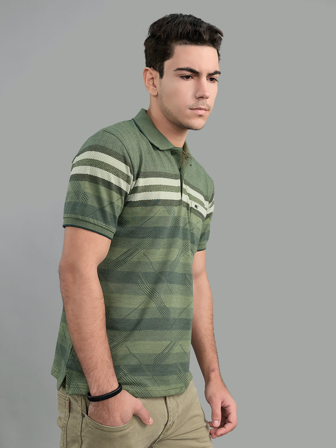 Men Olive Stripe Collar Half Sleeve T-Shirt