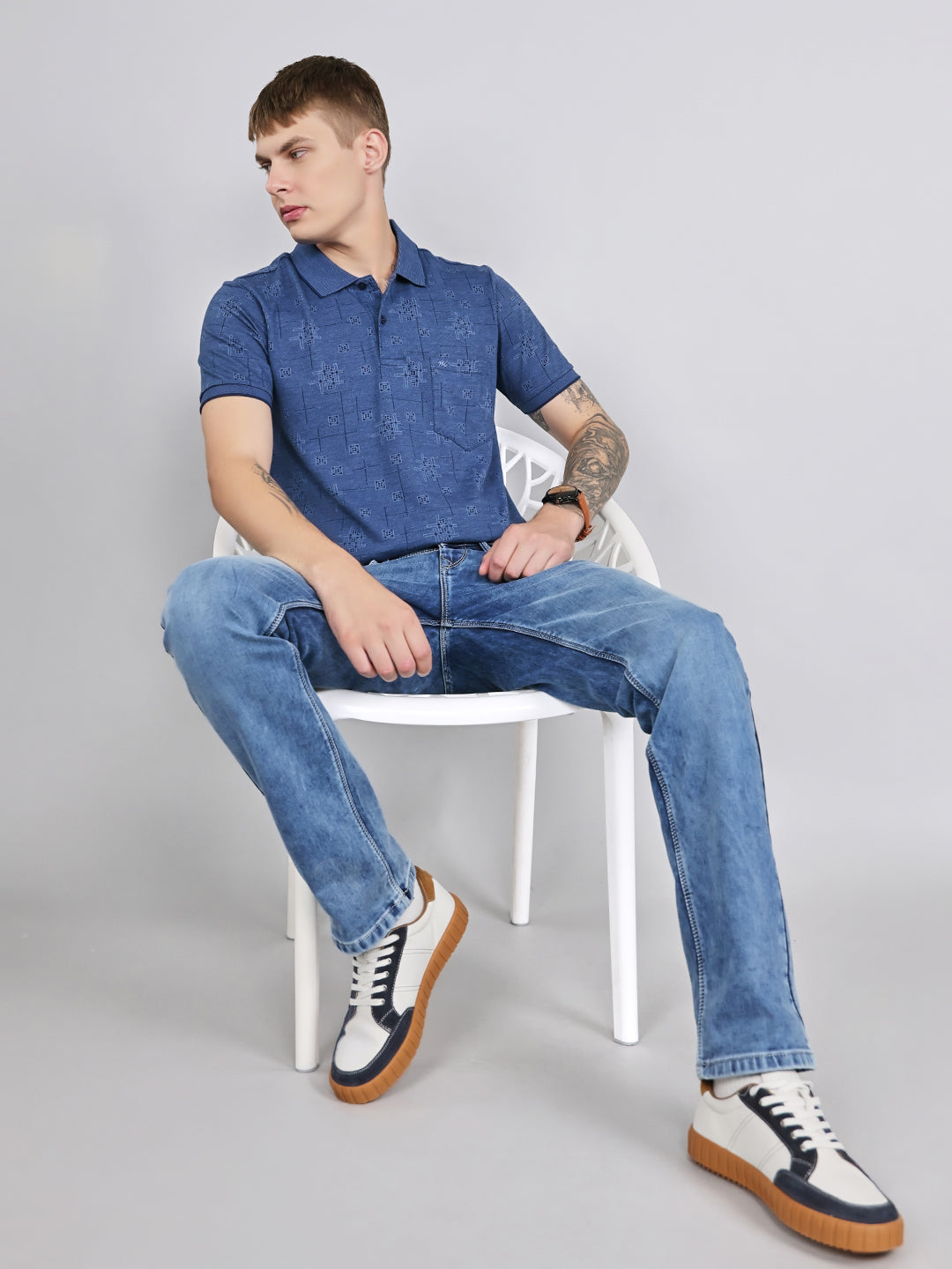 Men Blue Self Design Collar Half Sleeve T-Shirt