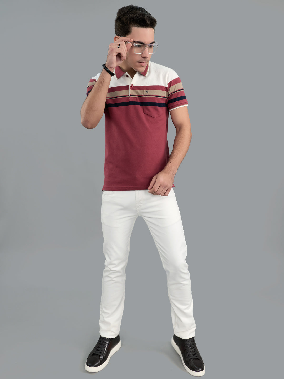 Men Burgundy Stripe Collar Half Sleeve T-Shirt