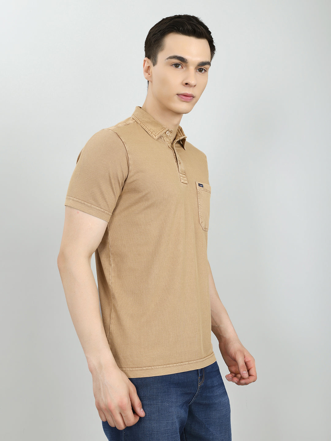 Men Tan Solid Collar Half Sleeve T-Shirt
