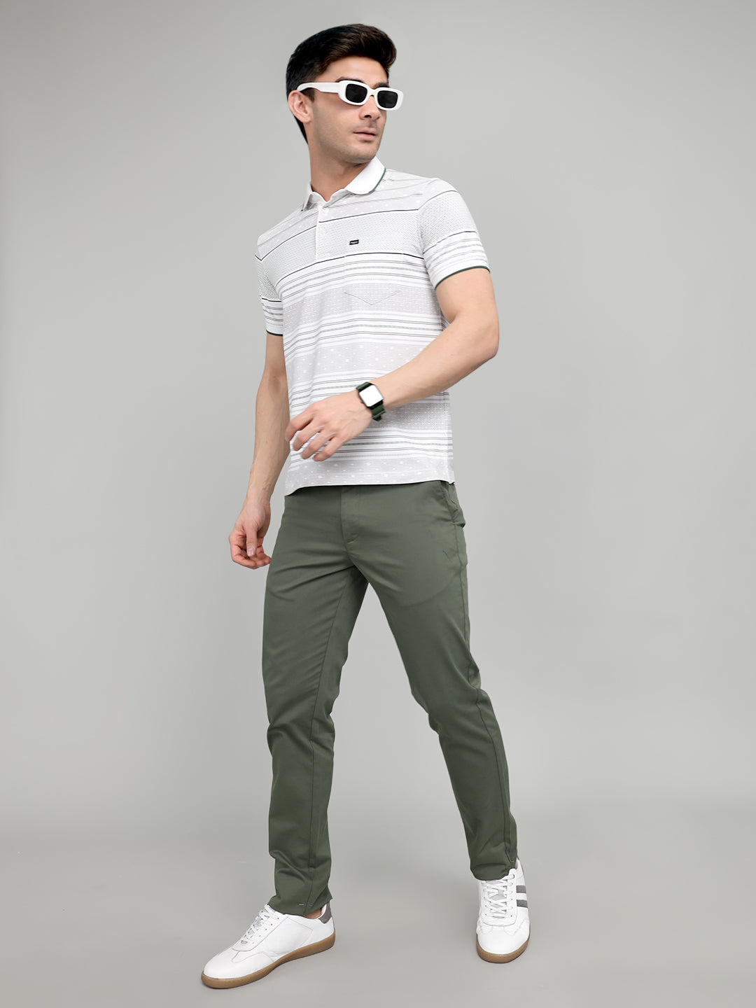 Men White Printed Collar Half Sleeve T-Shirt