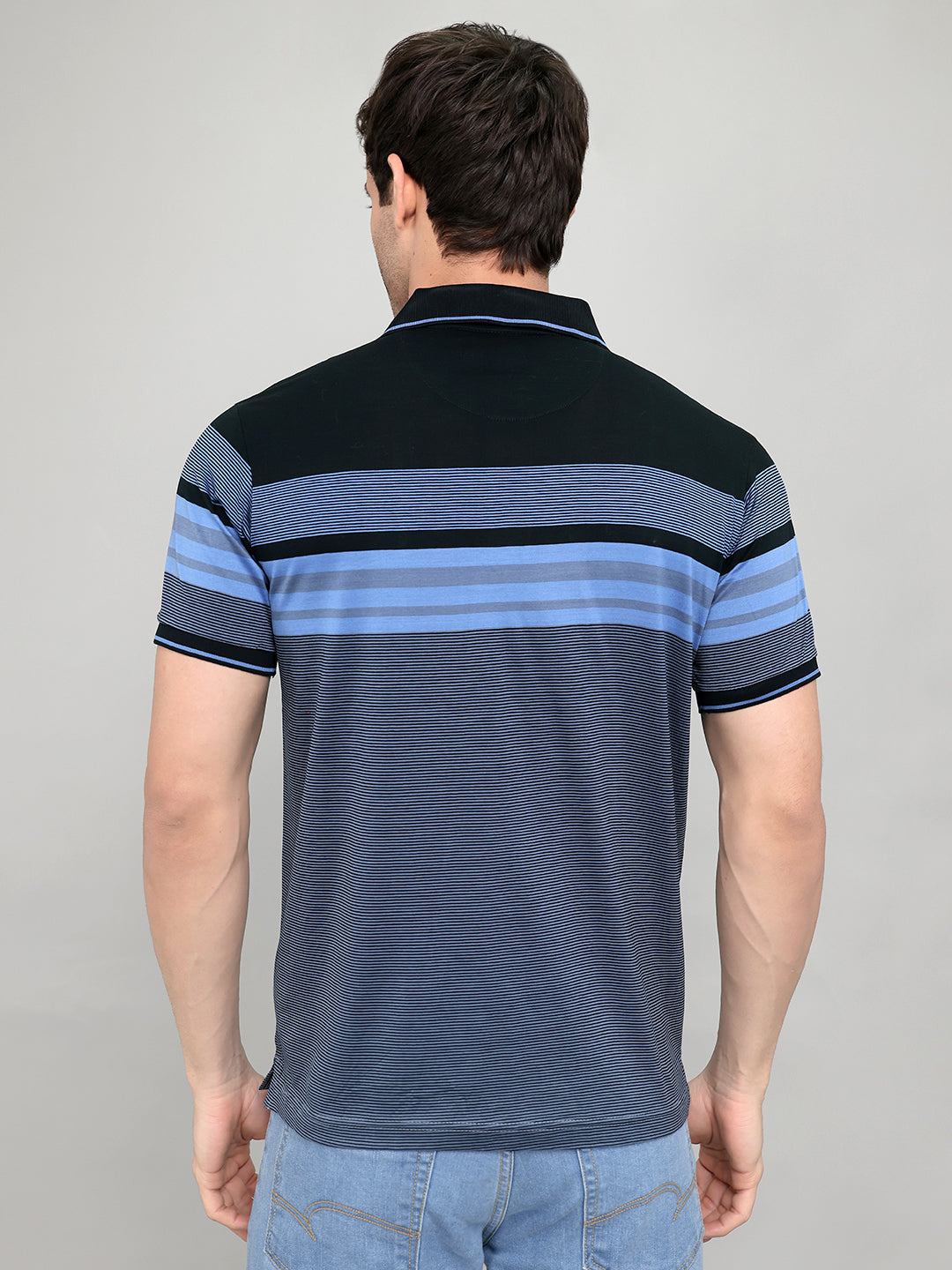 Luxuria Men Black Stripe Collar Half Sleeve T-Shirt