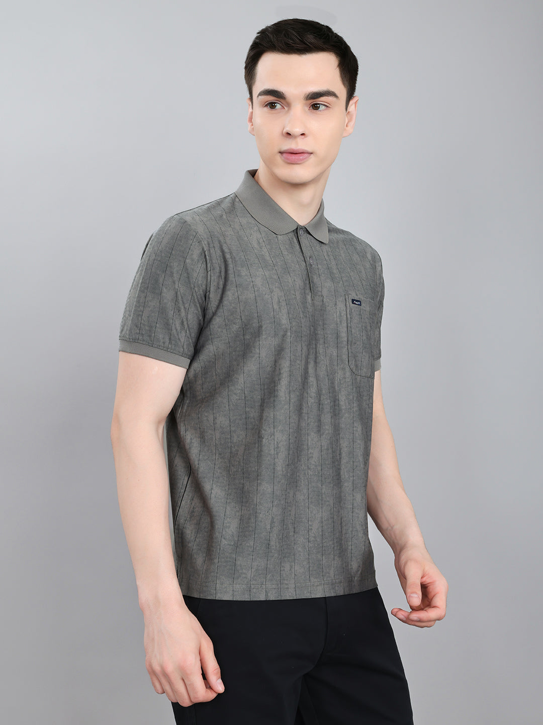 Men Grey Stripe Collar Half Sleeve T-Shirt