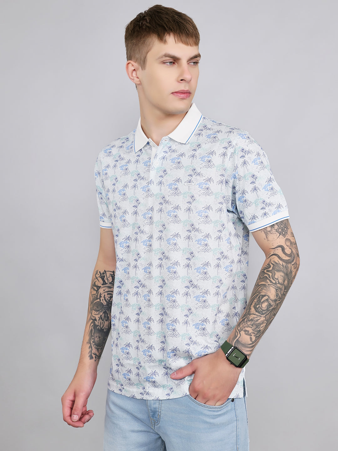 Men White Printed Collar Half Sleeve T-Shirt