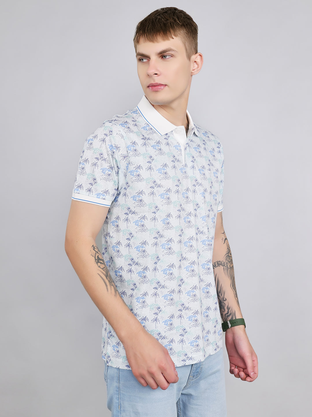Men White Printed Collar Half Sleeve T-Shirt