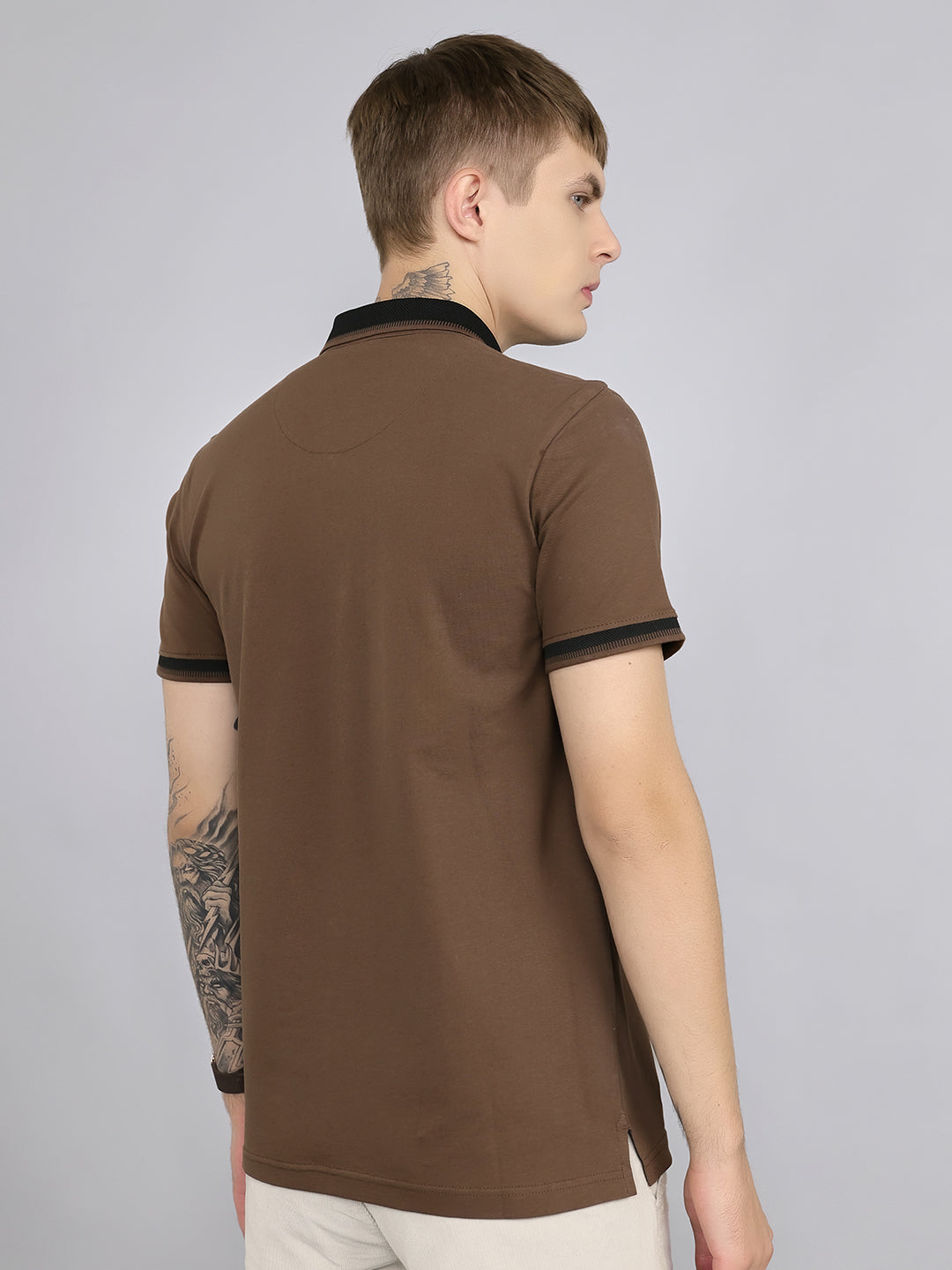 Men Brown Solid Collar Half Sleeve T-Shirt
