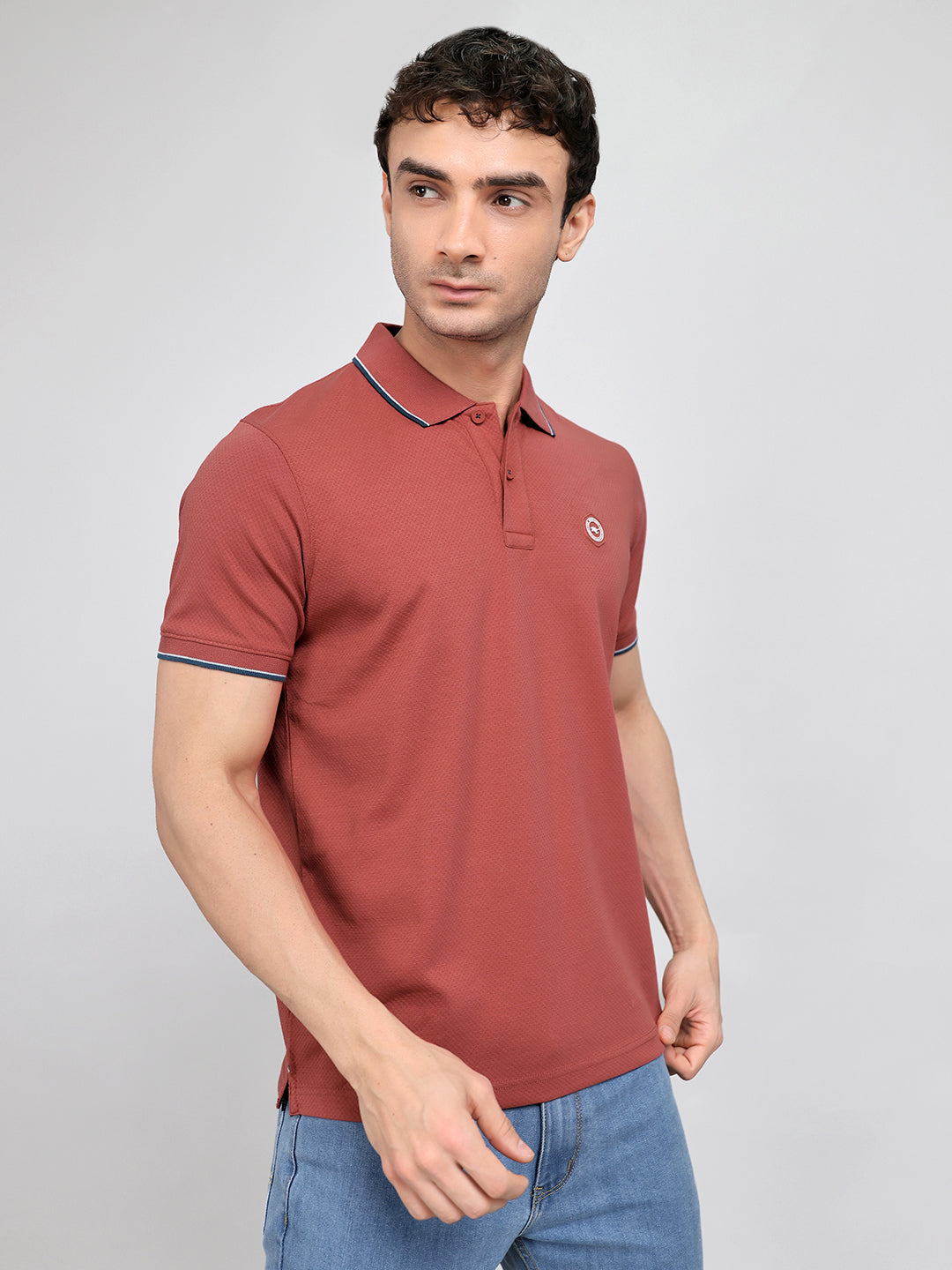 Men Rust Solid Collar Half Sleeve T-Shirt