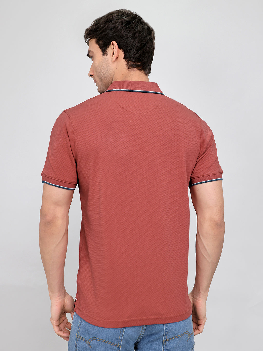 Men Rust Solid Collar Half Sleeve T-Shirt