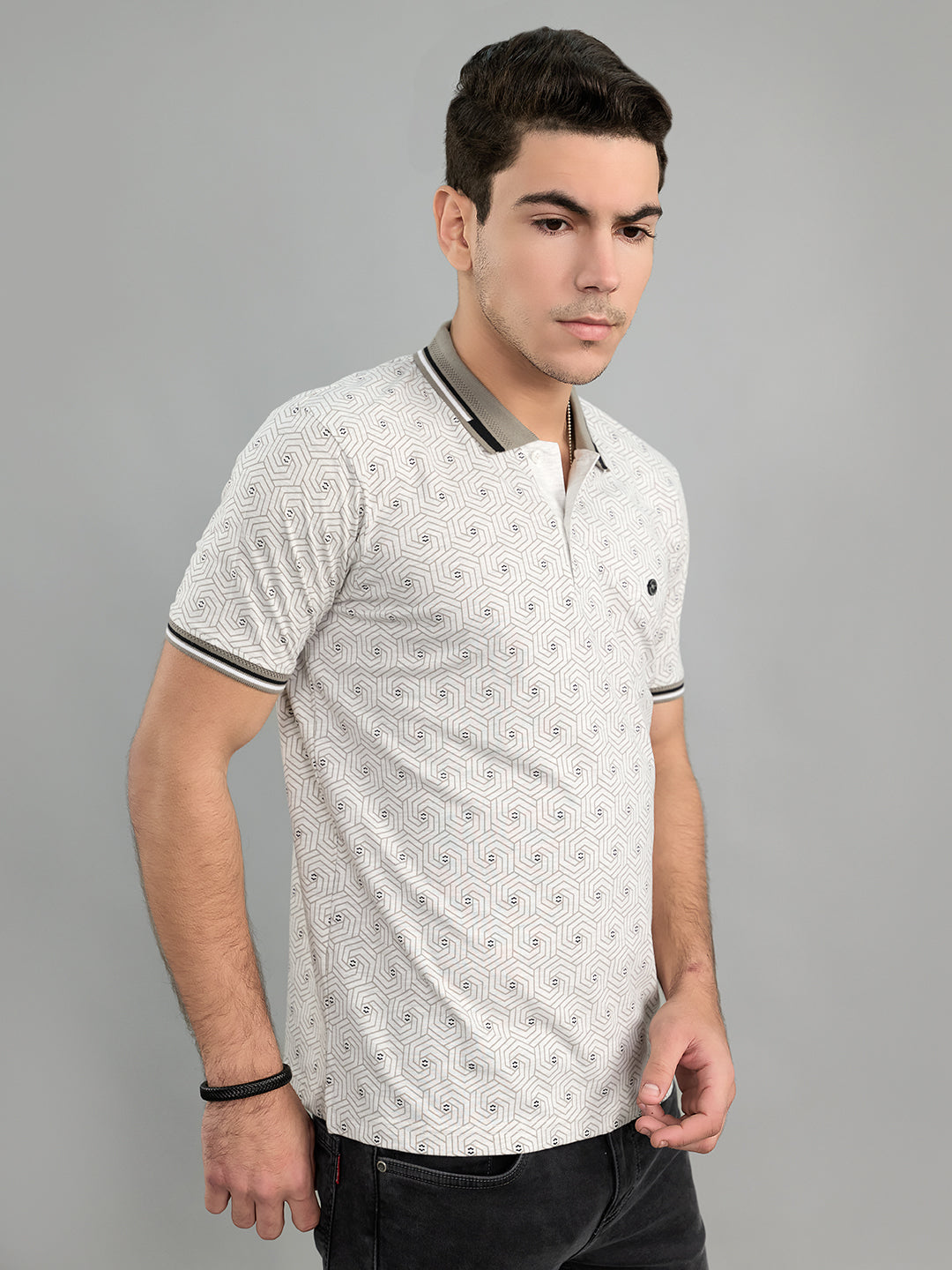 Men Grey Geometric Polo Collar Half Sleeve T-Shirt