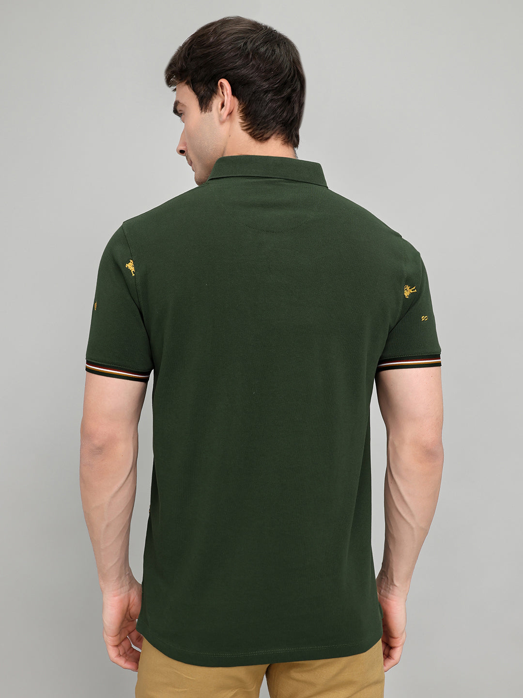 Men Green Embroidered Collar Half Sleeve T-Shirt