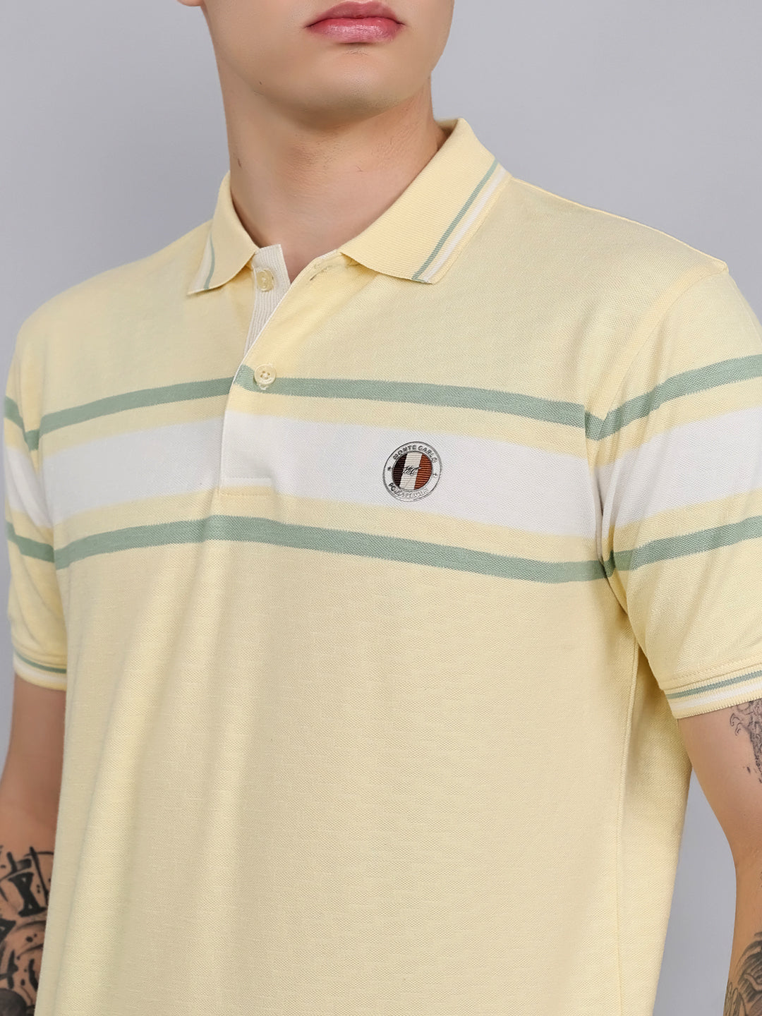 Men Yellow Stripe Collar Half Sleeve T-Shirt