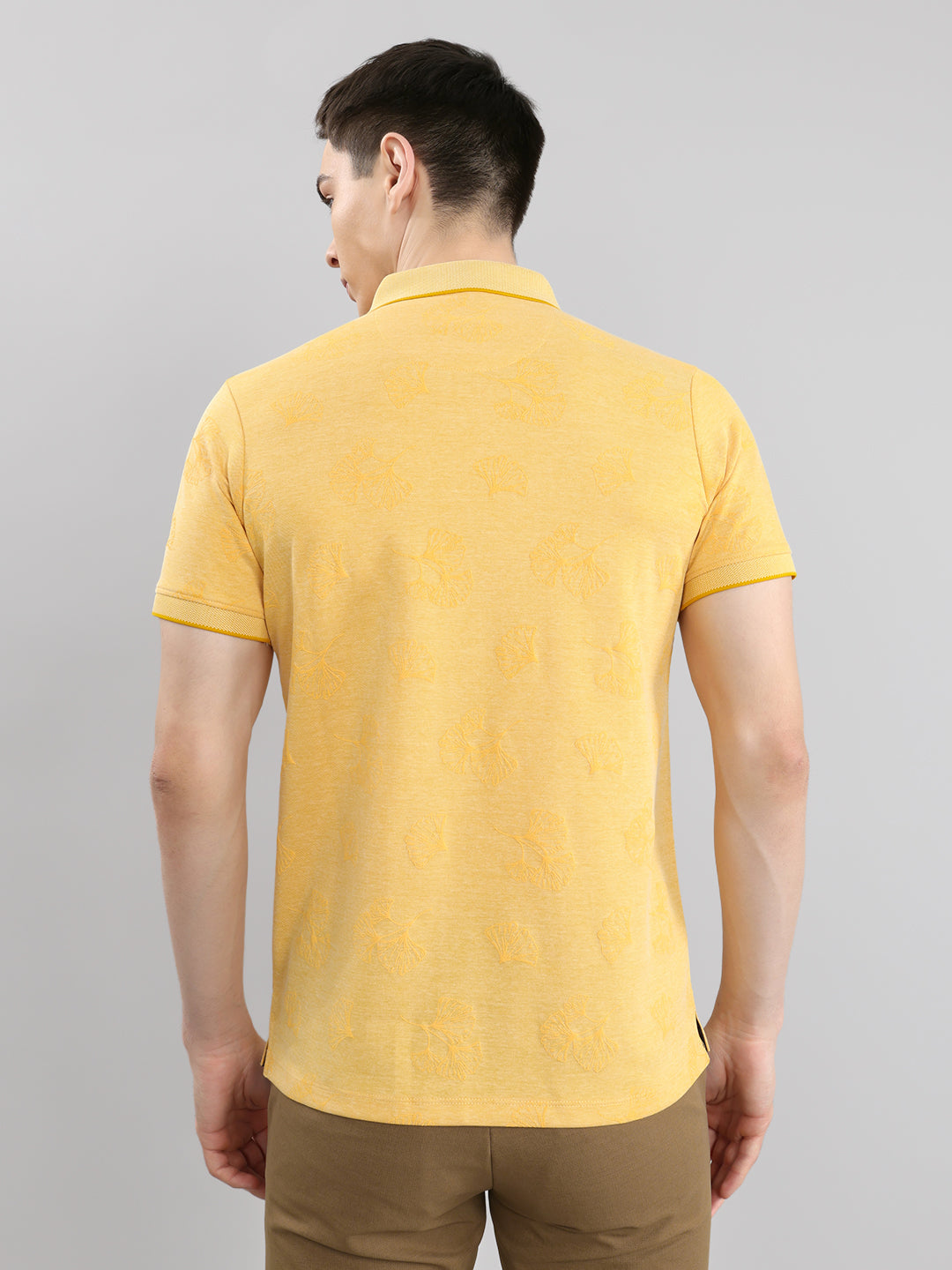 Men Yellow Printed Collar Half Sleeve T-Shirt