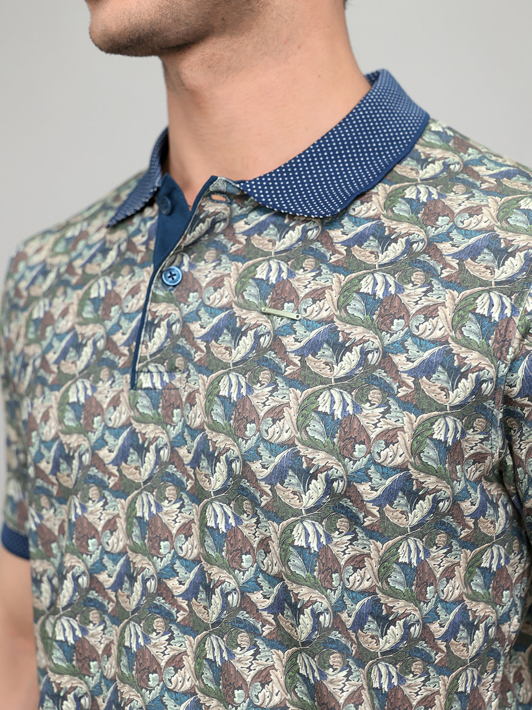Men Teal Blue Printed Collar Half Sleeve T-Shirt with Plantable Seed Tag