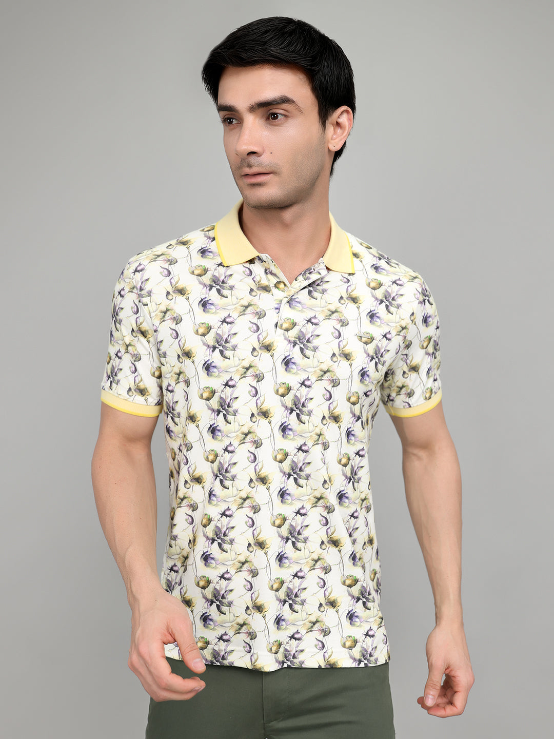 Men Yellow Solid Polo Collar Half Sleeve T-Shirt