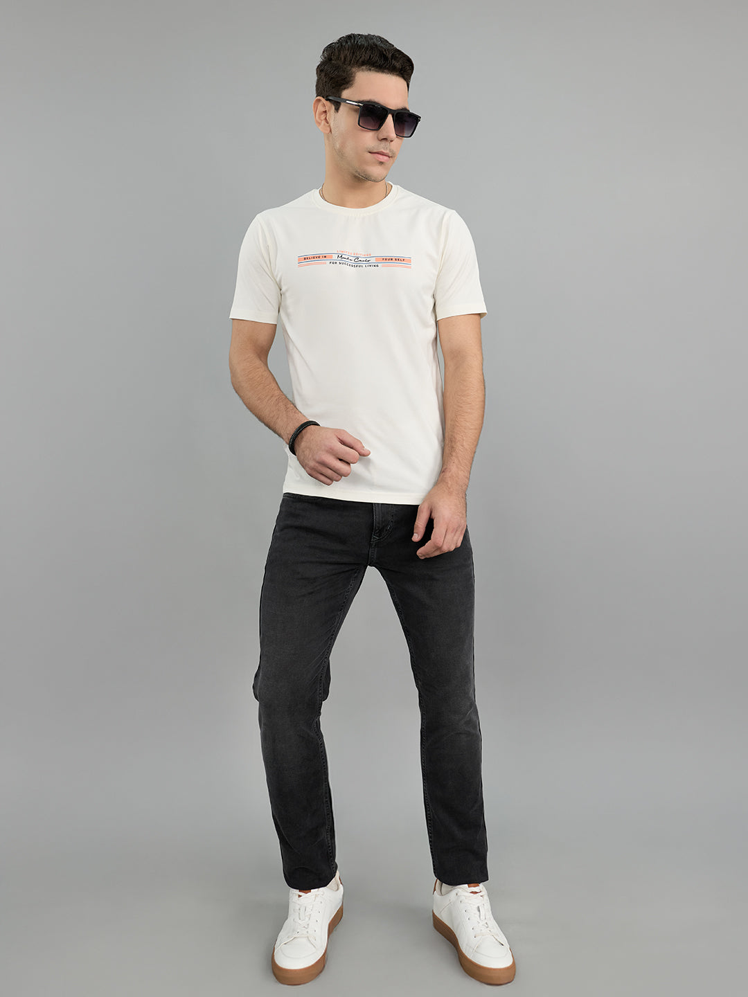 Men White Printed Round Neck Half Sleeve T-Shirt