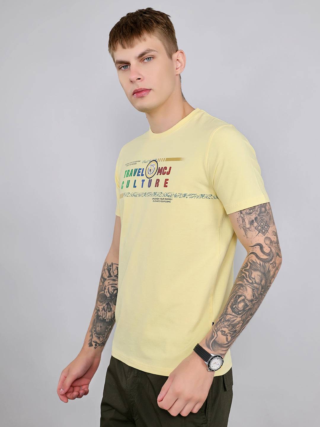 Men Yellow Printed Round Neck Half Sleeve T-Shirt