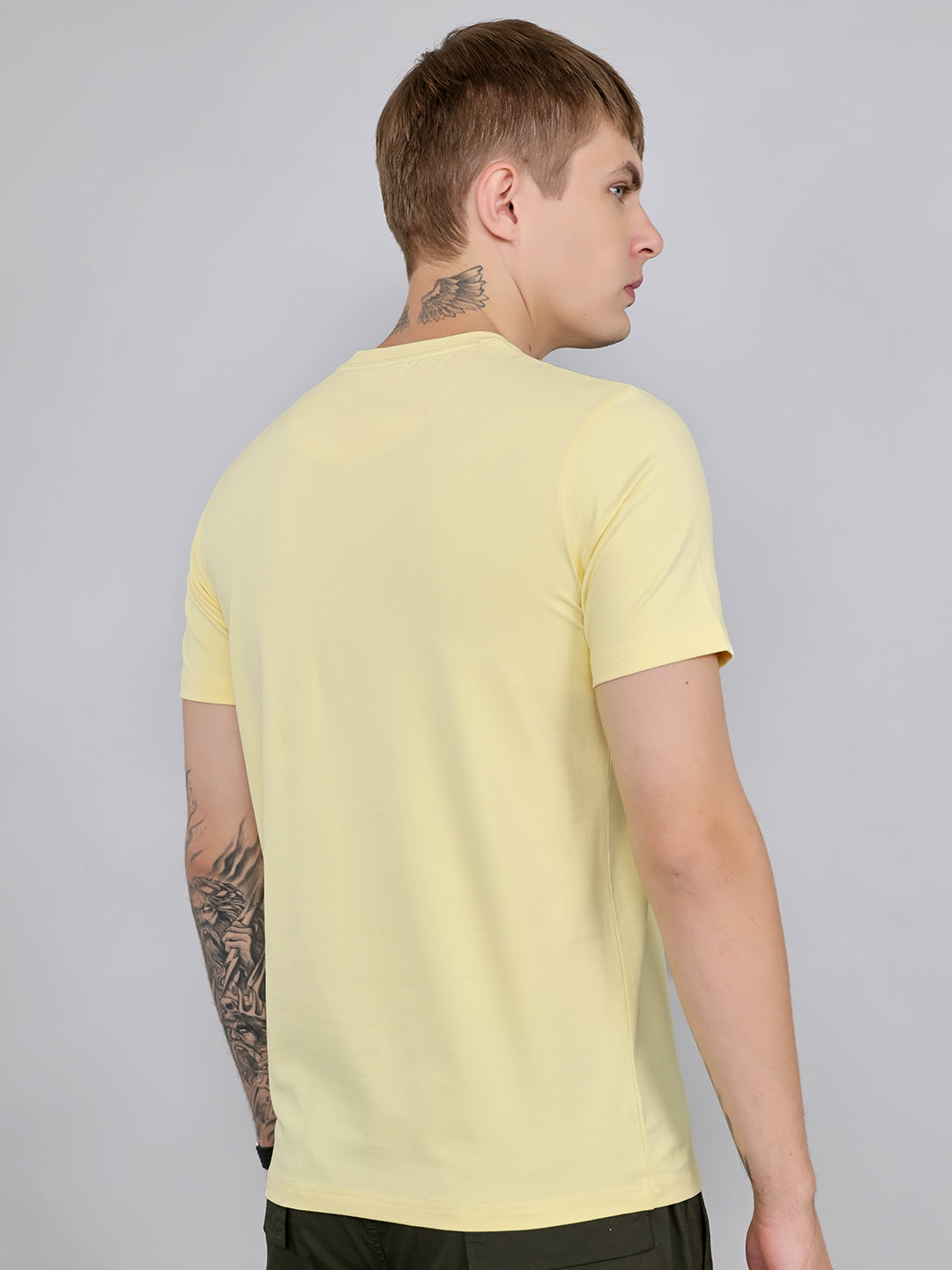 Men Yellow Printed Round Neck Half Sleeve T-Shirt