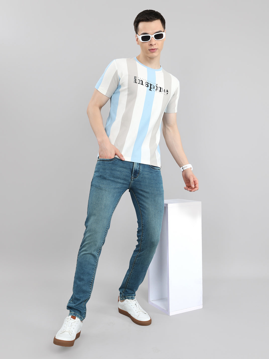 Men Blue Solid Round Neck Half Sleeve T-Shirt