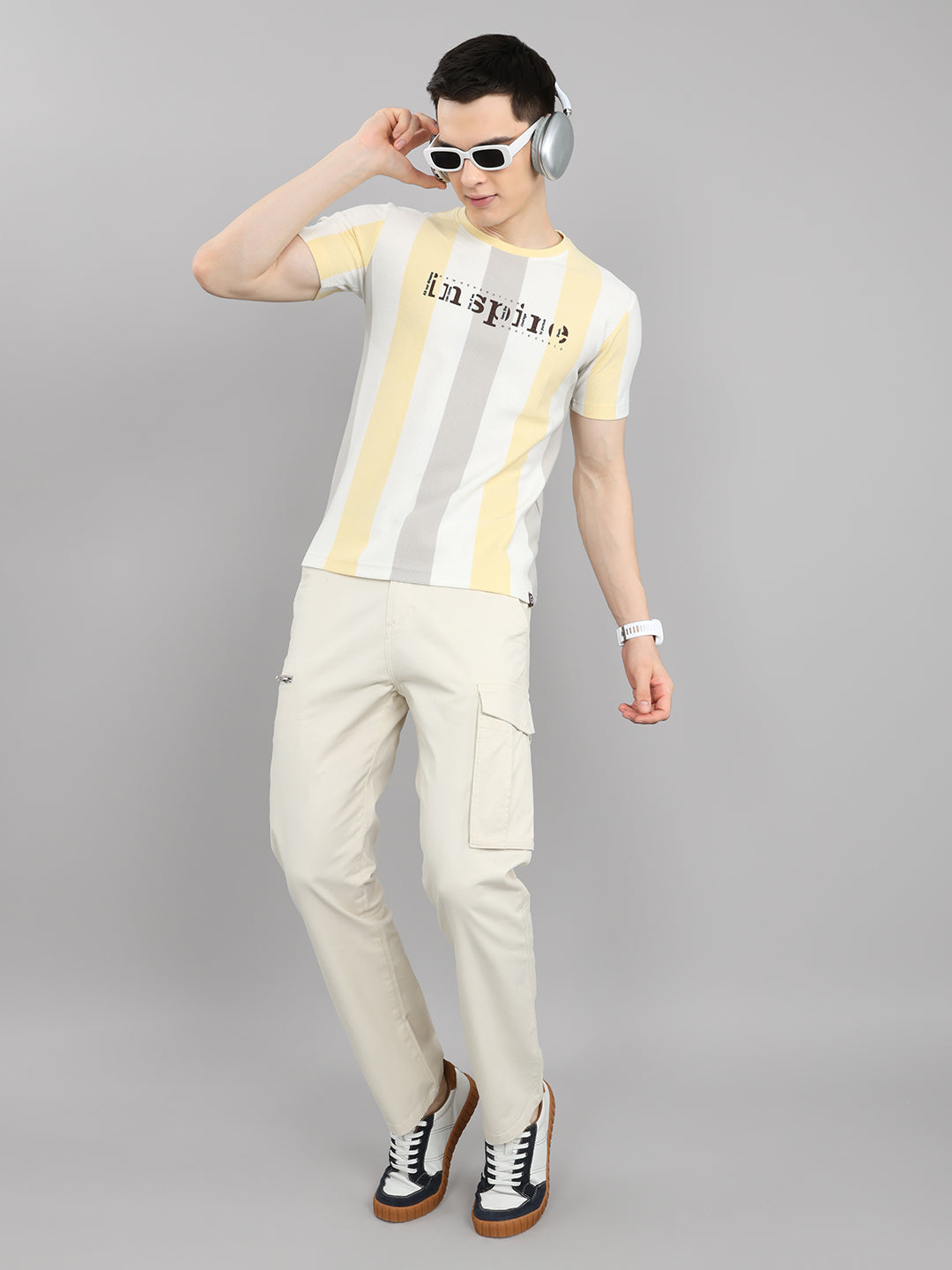 Men Yellow Stripe Round Neck Half Sleeve T-Shirt