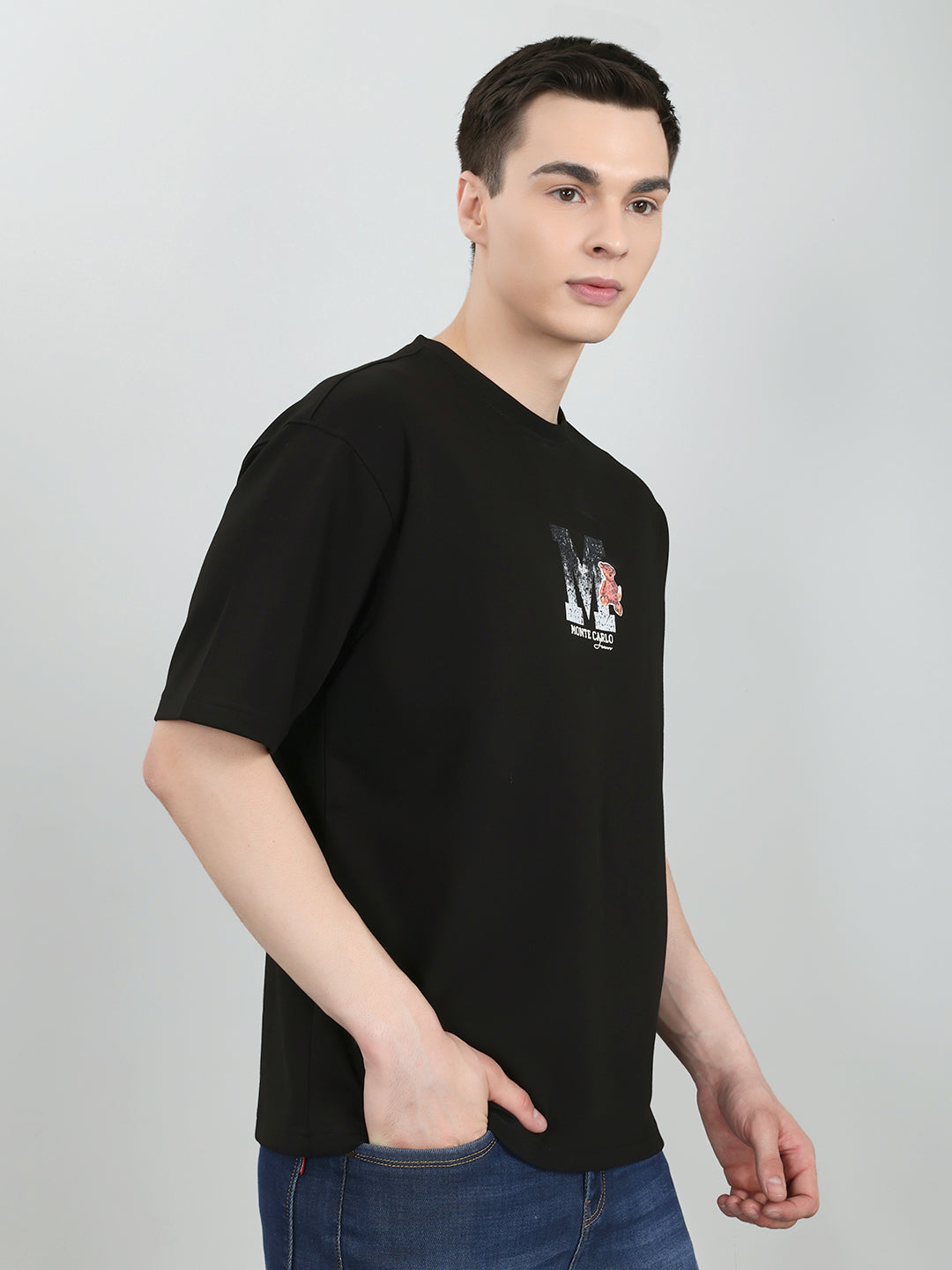 Men Black Solid Round Neck Half Sleeve T-Shirt