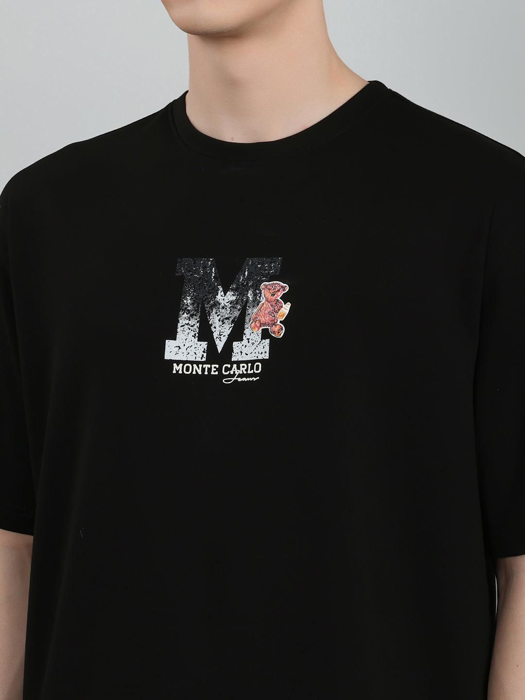 Men Black Solid Round Neck Half Sleeve T-Shirt