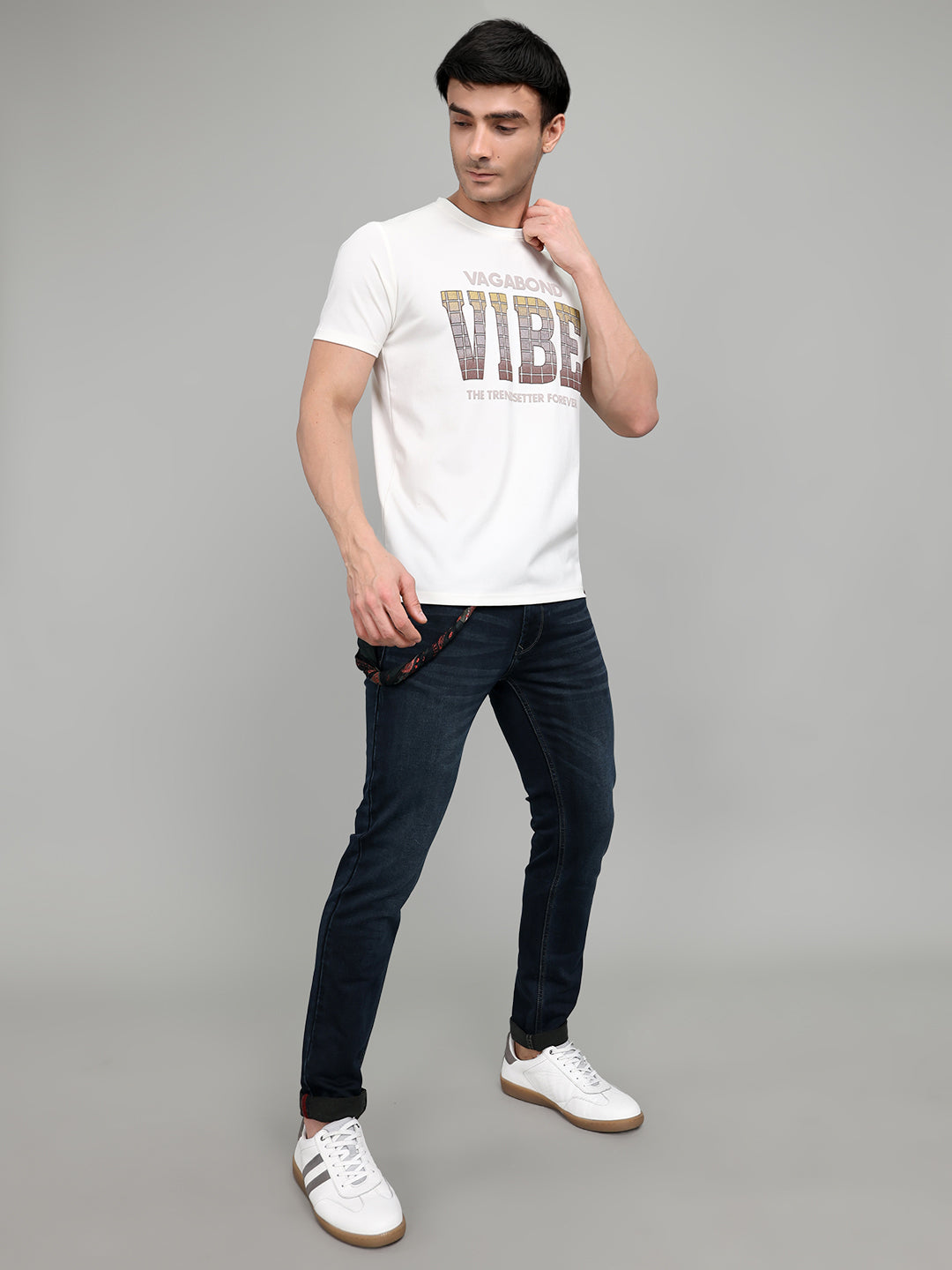 Men White Printed Round Neck Half Sleeve T-Shirt