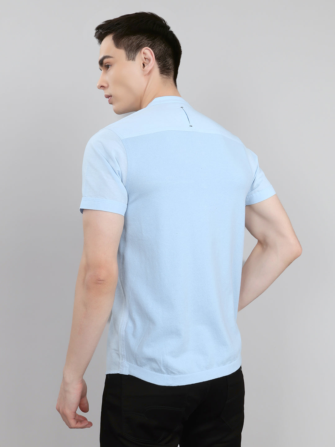 Men Sky Blue Solid Henley Neck Half Sleeve Kurta