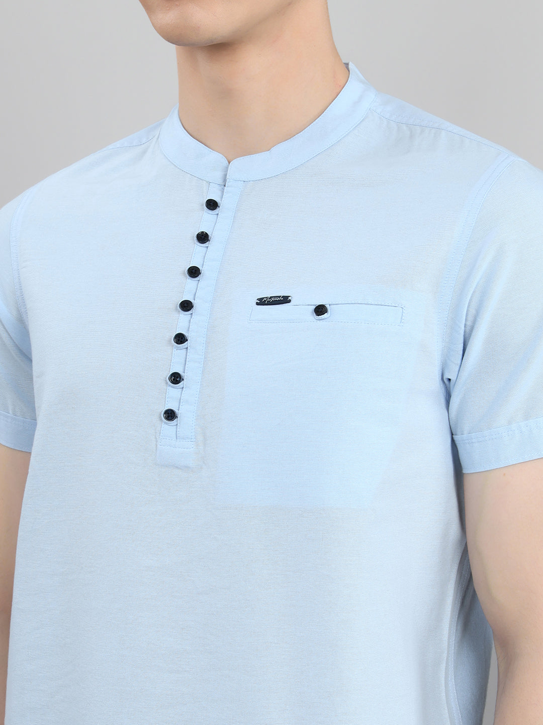 Men Sky Blue Solid Henley Neck Half Sleeve Kurta
