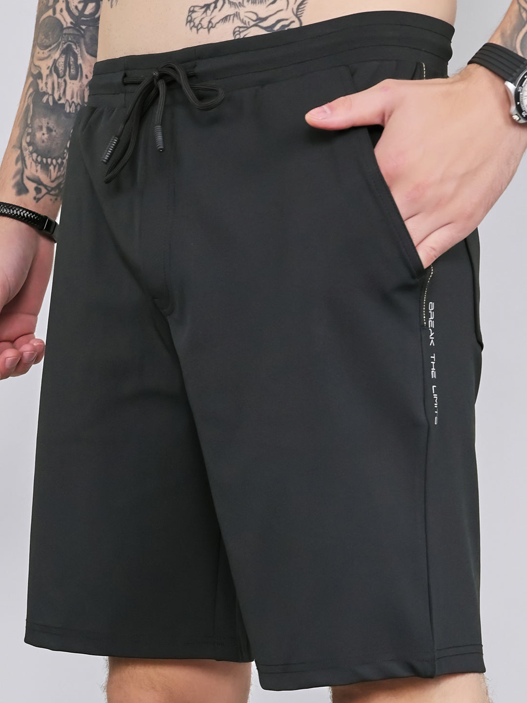 Men Black Solid Smart Fit Bermuda