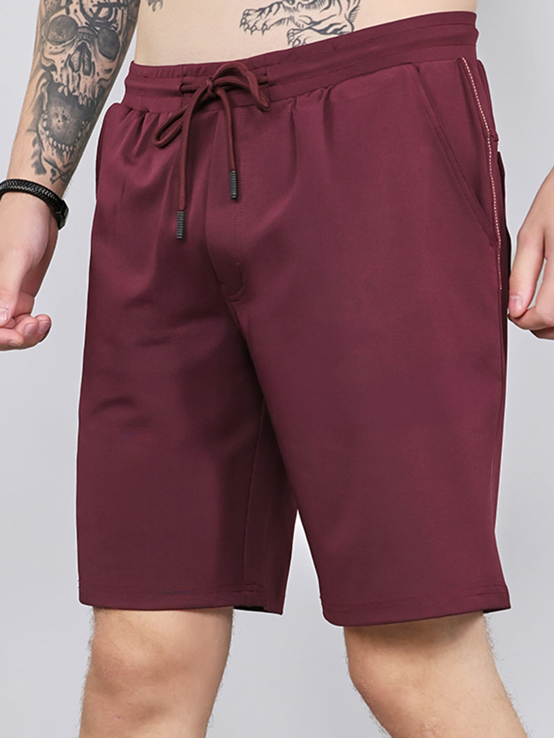 Men Maroon Solid Smart Fit Bermuda