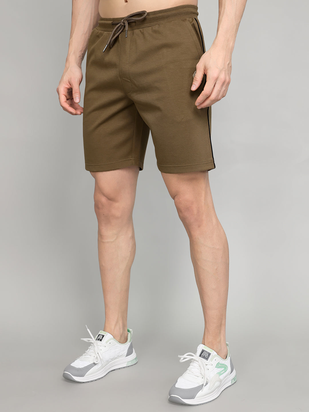 Men Brown Solid Regular Fit Bermuda