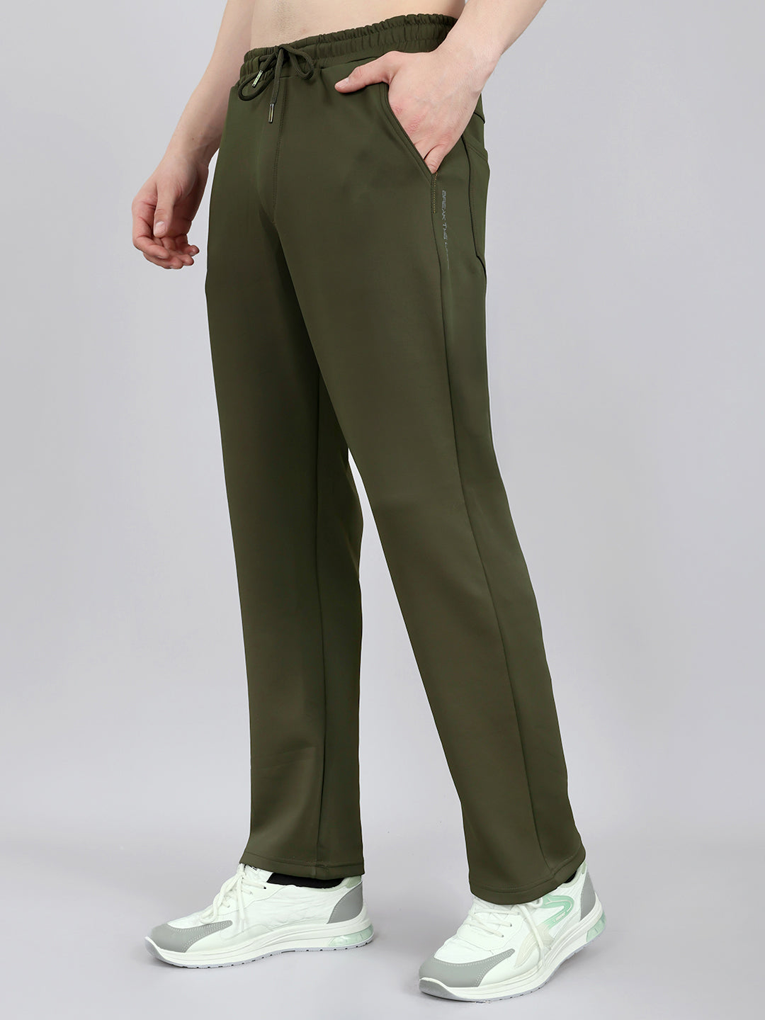 Men Olive Solid Regular Fit Lower