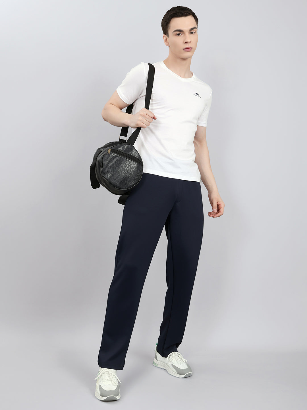 Men Navy Blue Solid Regular Fit Lower