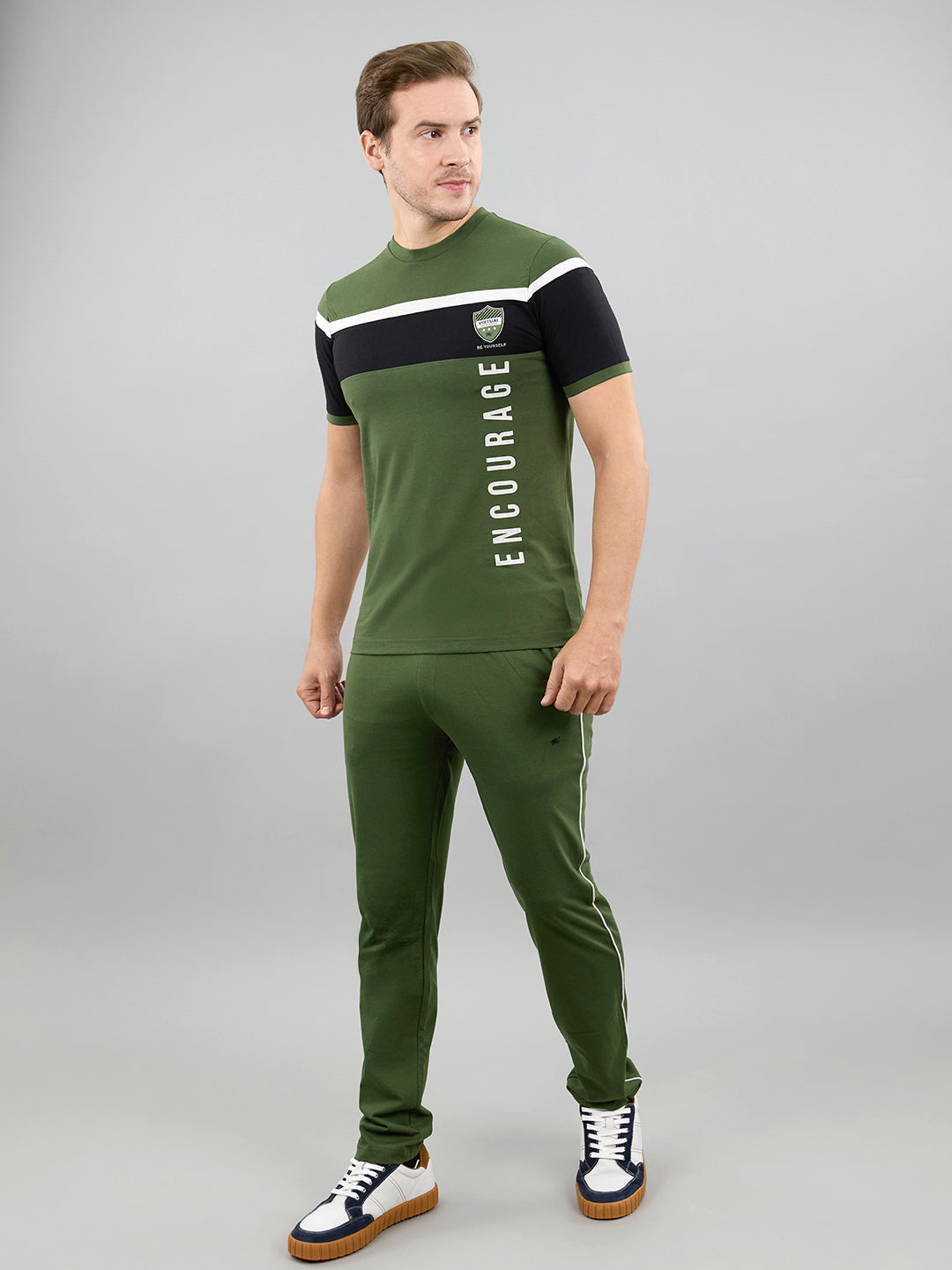 Men Green Solid Round Neck Half Sleeve Lower Set