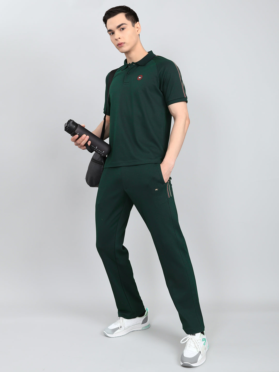 Men Green Solid Round Neck Half Sleeve Lower Set