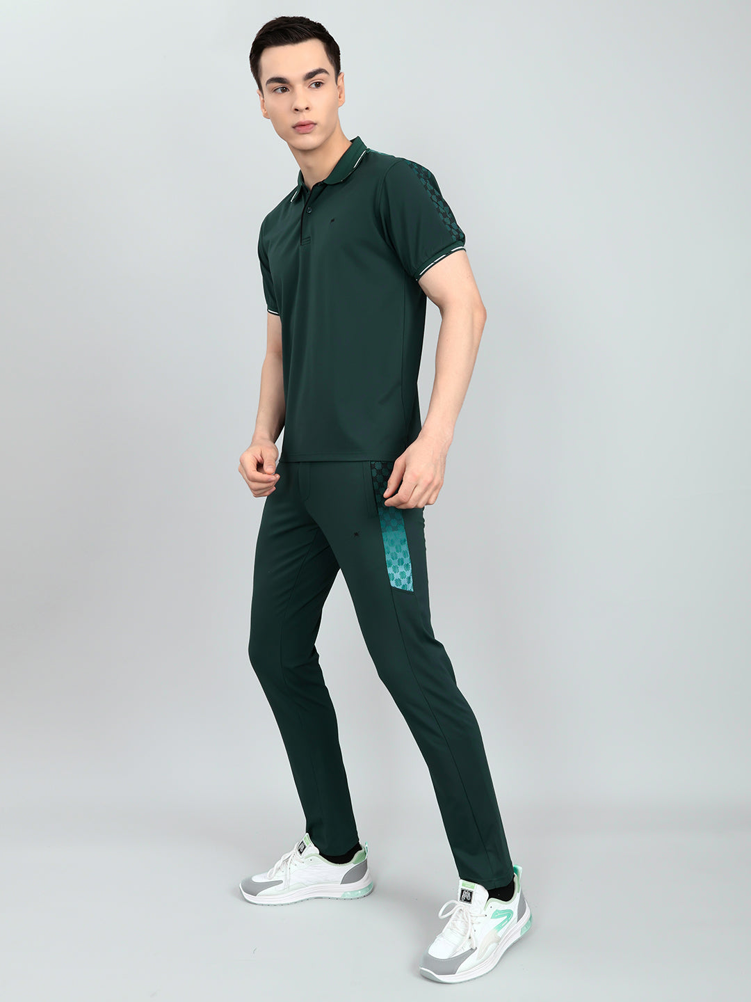Men Green Solid Collar Half Sleeve Lower Set