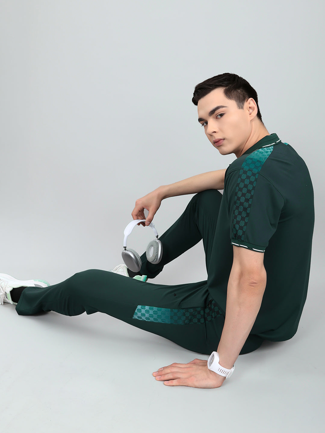 Men Green Solid Collar Half Sleeve Lower Set