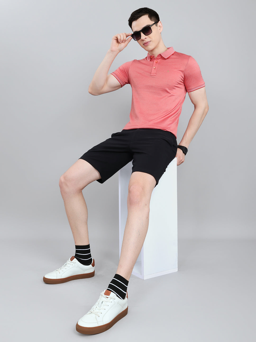 Luxuria Men Pink Solid Collar Half Sleeve T-Shirt