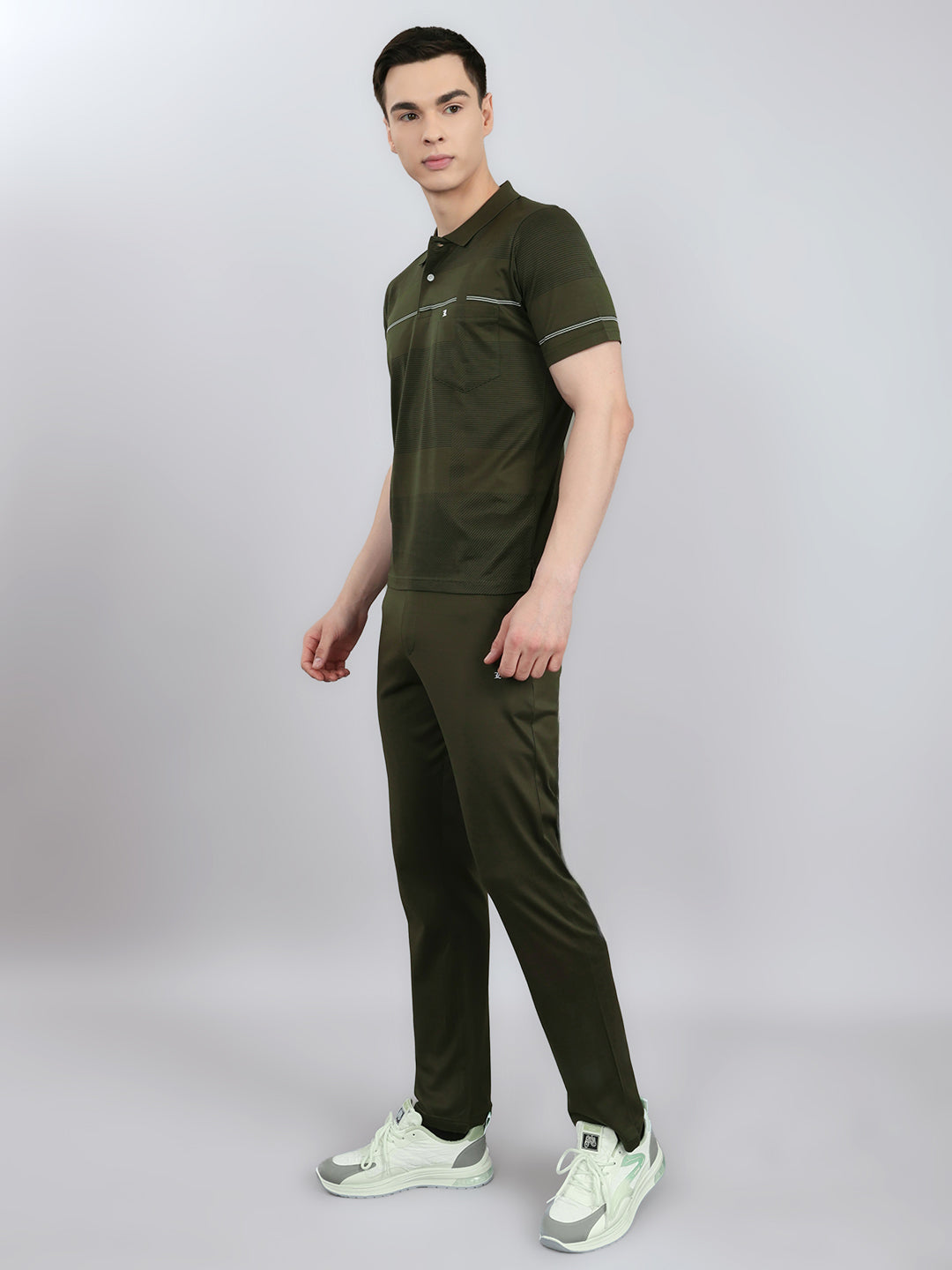 Luxuria Men Olive Solid Round Neck Half Sleeve Lower Set