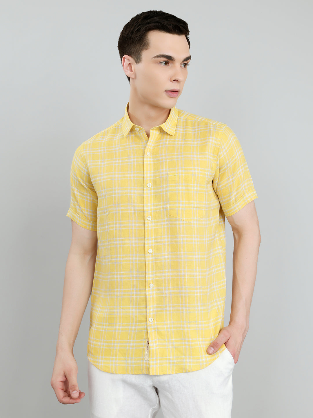 Men Yellow Check Collar Half Sleeve Shirt