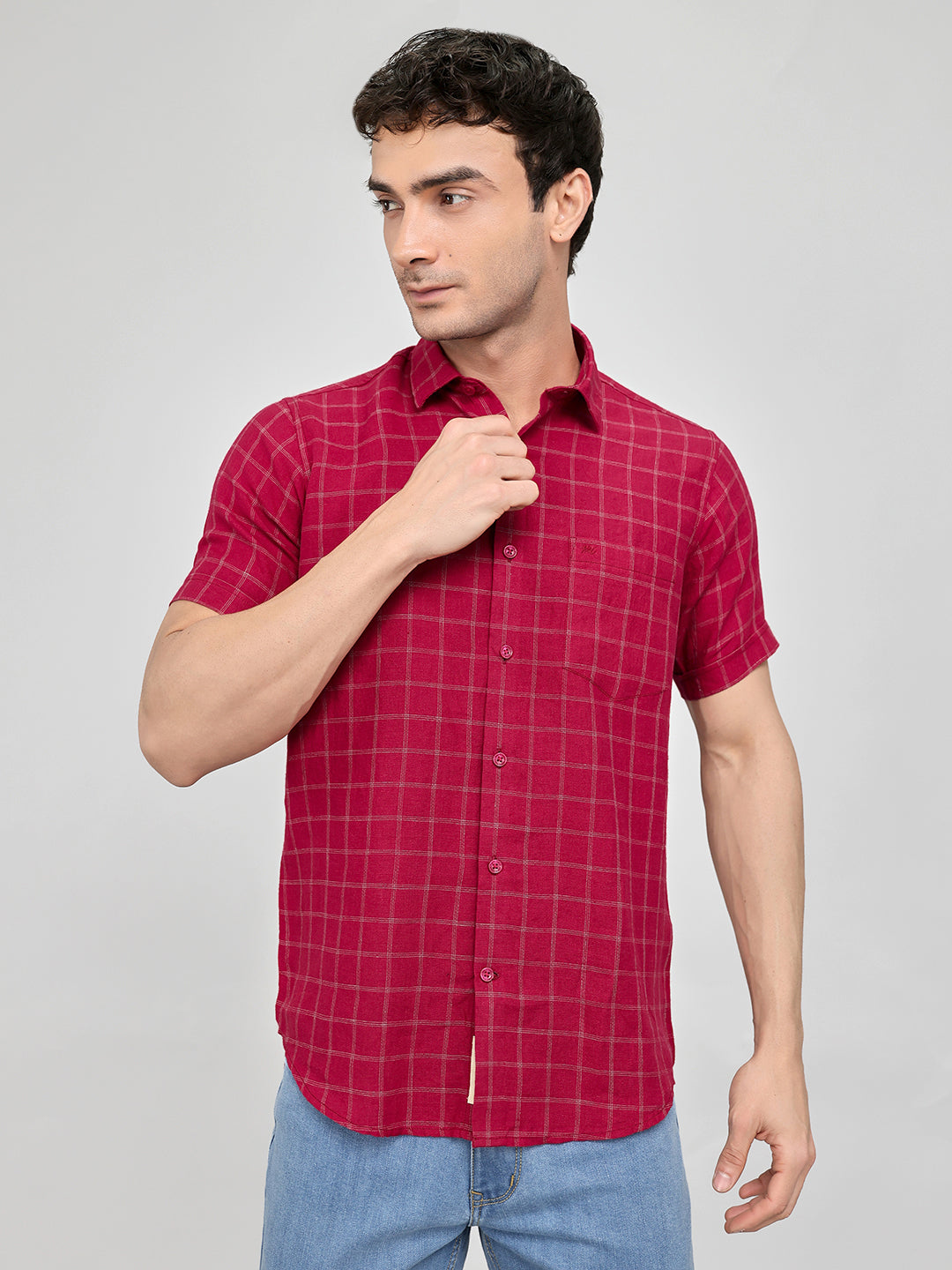 Men Maroon Check Collar Half Sleeve Shirt
