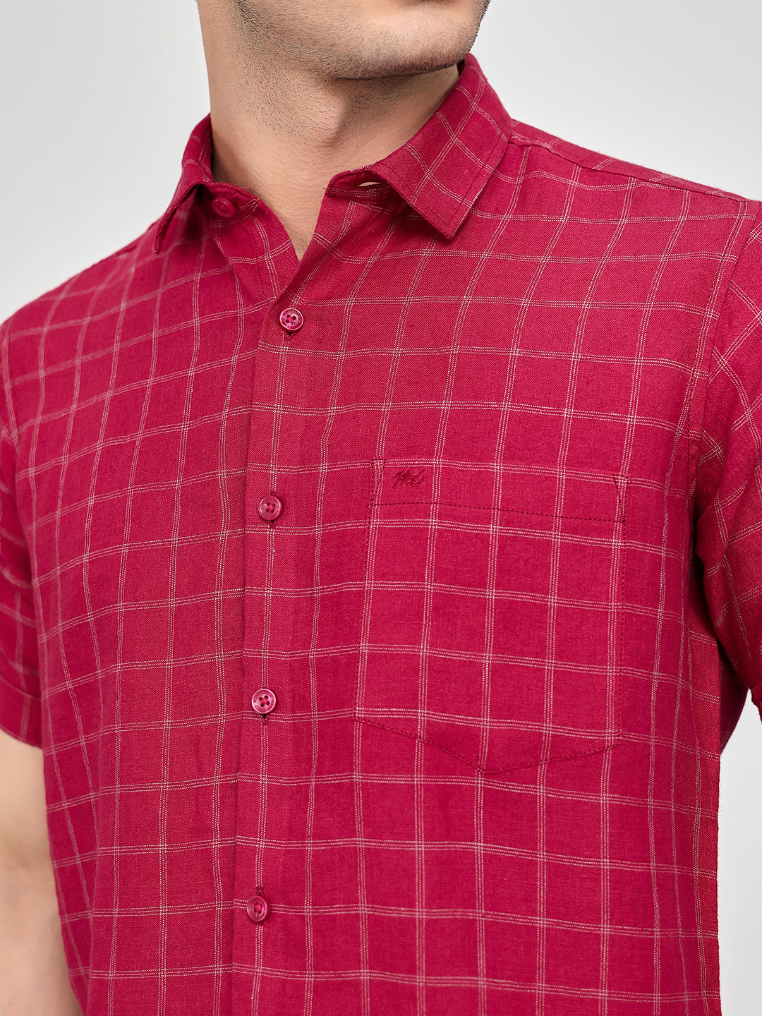Men Maroon Check Collar Half Sleeve Shirt