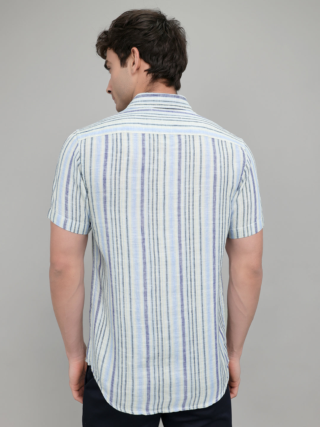 Men Blue Stripe Collar Half Sleeve Shirt