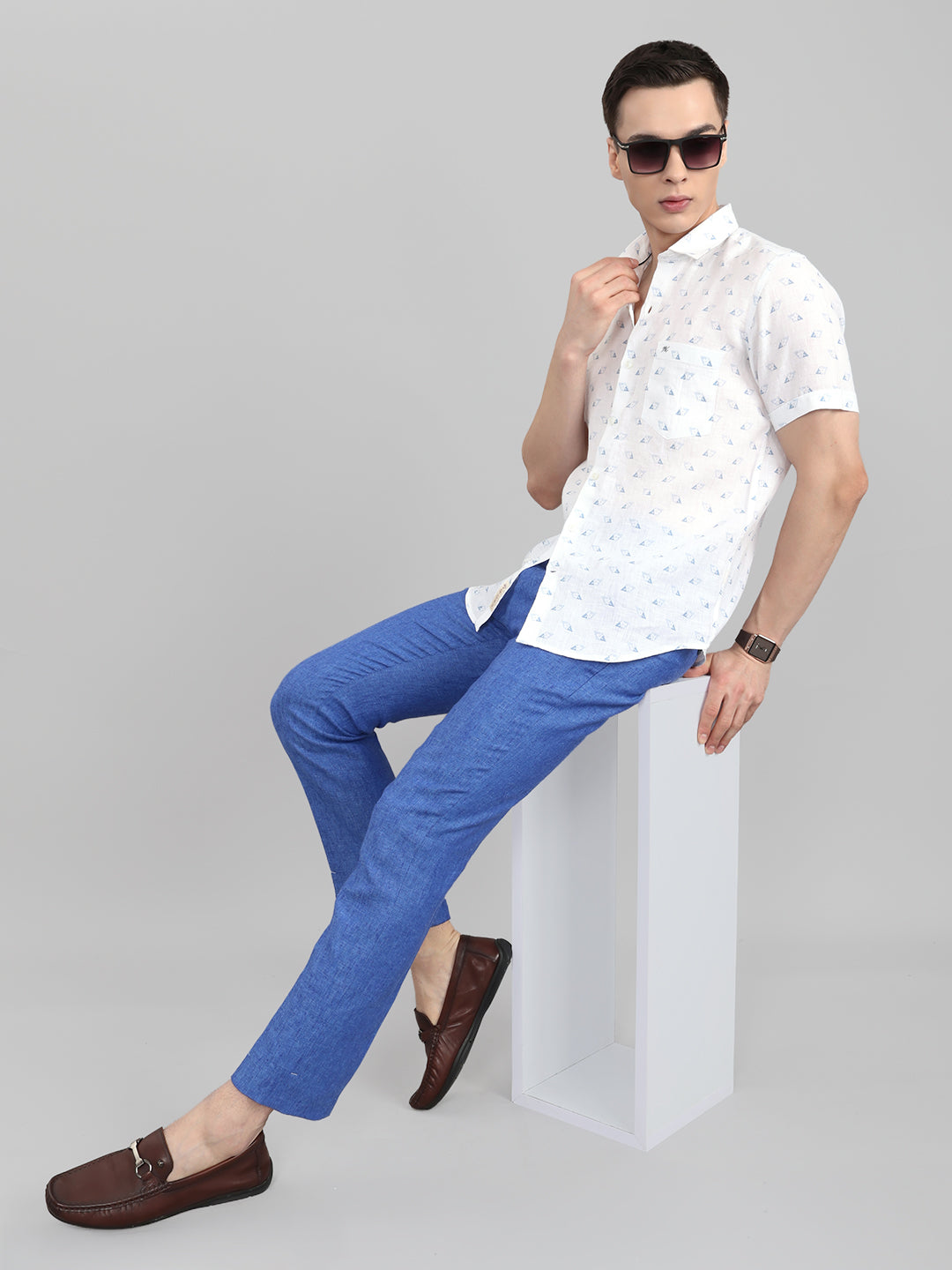 Men White Printed Collar Half Sleeve Shirt