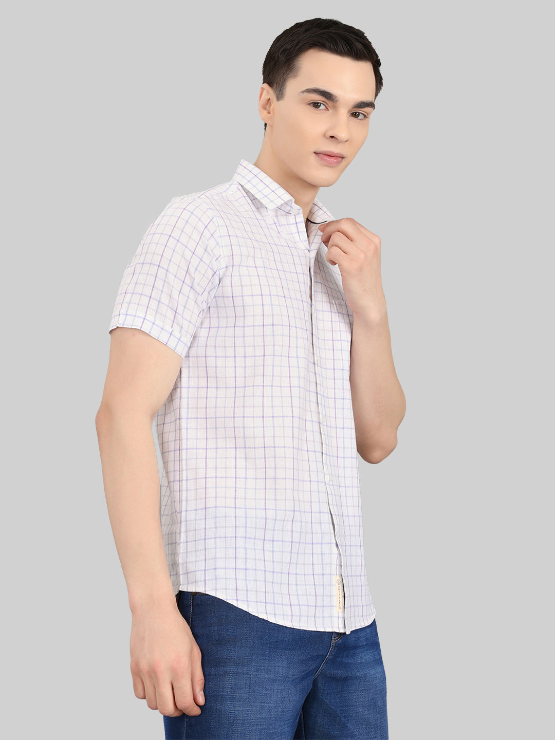 Men White Check Collar Half Sleeve Shirt